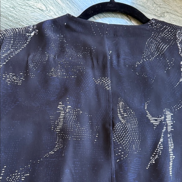 Hugo Boss Black Blouse with white Dot Detail - Picture 8 of 10